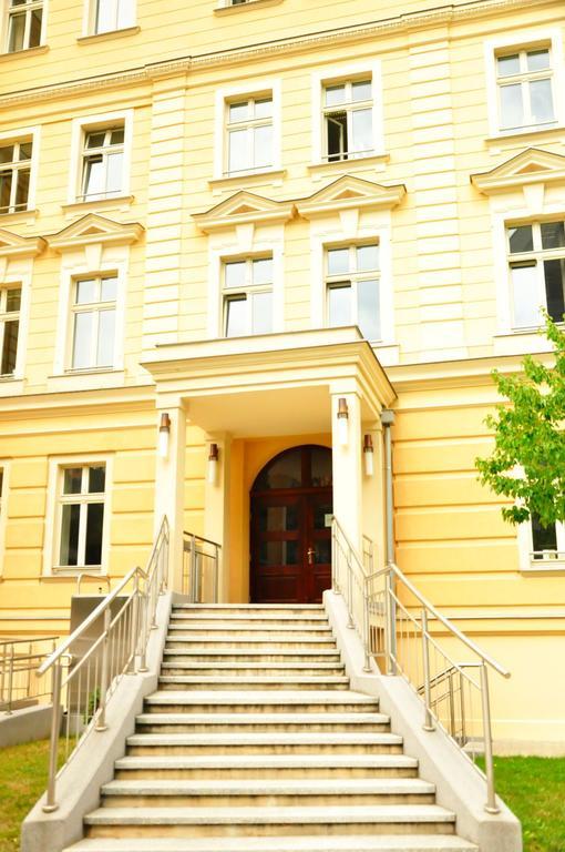 Hotel Przy Baszcie Легница Екстериор снимка