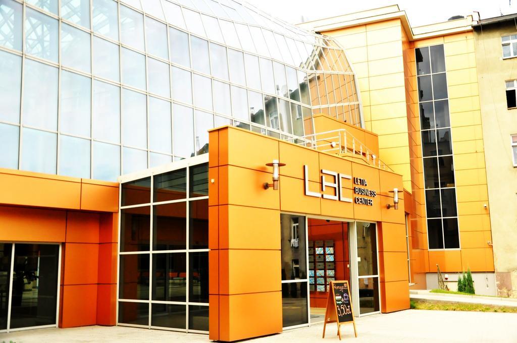 Hotel Przy Baszcie Легница Екстериор снимка